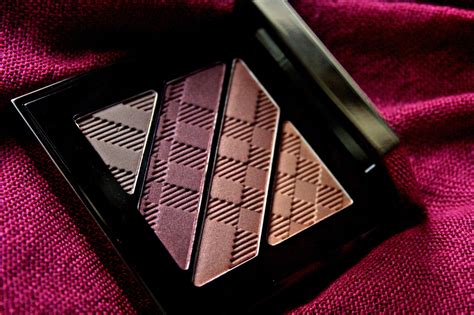 Burberry eyeshadow palette plum pink